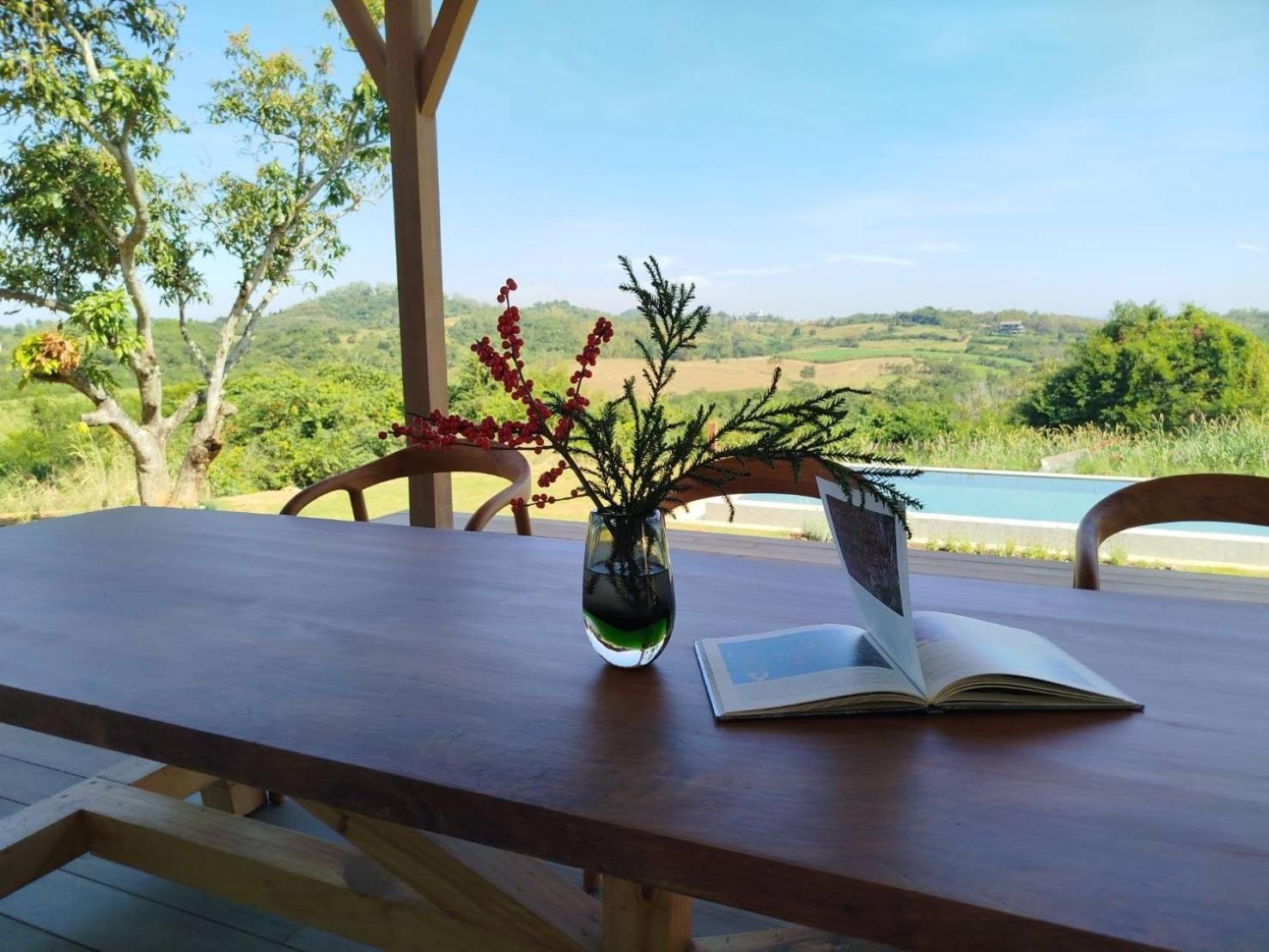 Roukh Kiri Khaoyai, The Centara Collection Villa Pakcsong Kültér fotó